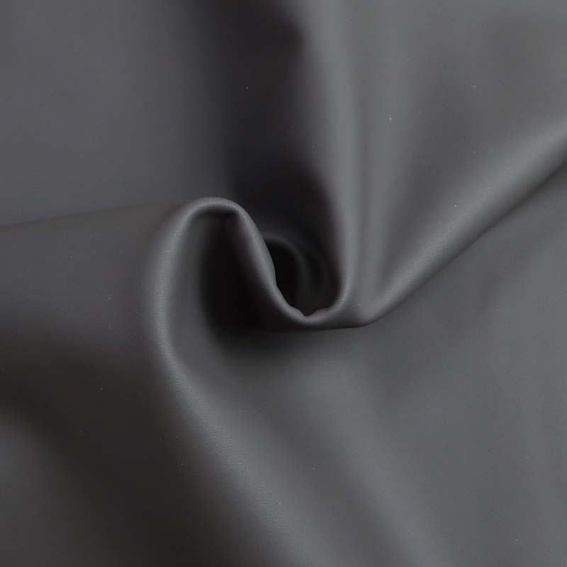 Что такое силиконовая кожа и почему она заменяет шкуры животных?